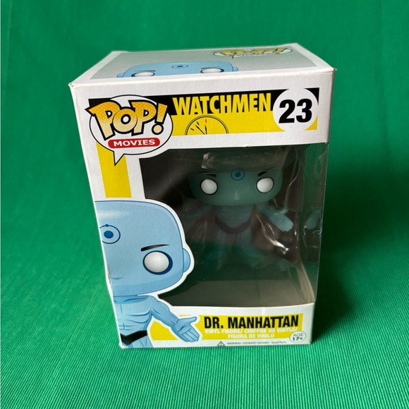 Funko Pop Dr. Manhattan The watchman #23 New Glows In Dark Vaulted - Picture 5 of 9